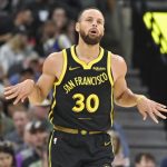 柯瑞與瓊斯的搞笑尬場:NBA裁判不吹回場違例?!